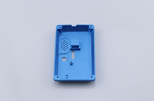 連接器數(shù)控加工使用操作過程中注意哪些安全規(guī)則？